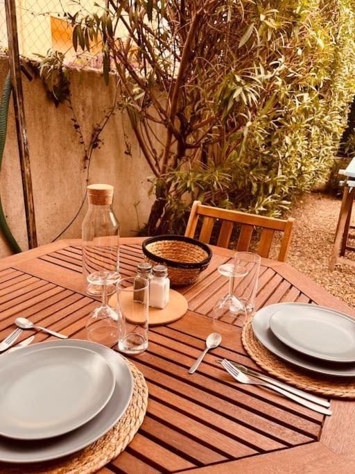 Studio Jardin Privatif 300M De La Plage Sainte-Maxime Exterior photo
