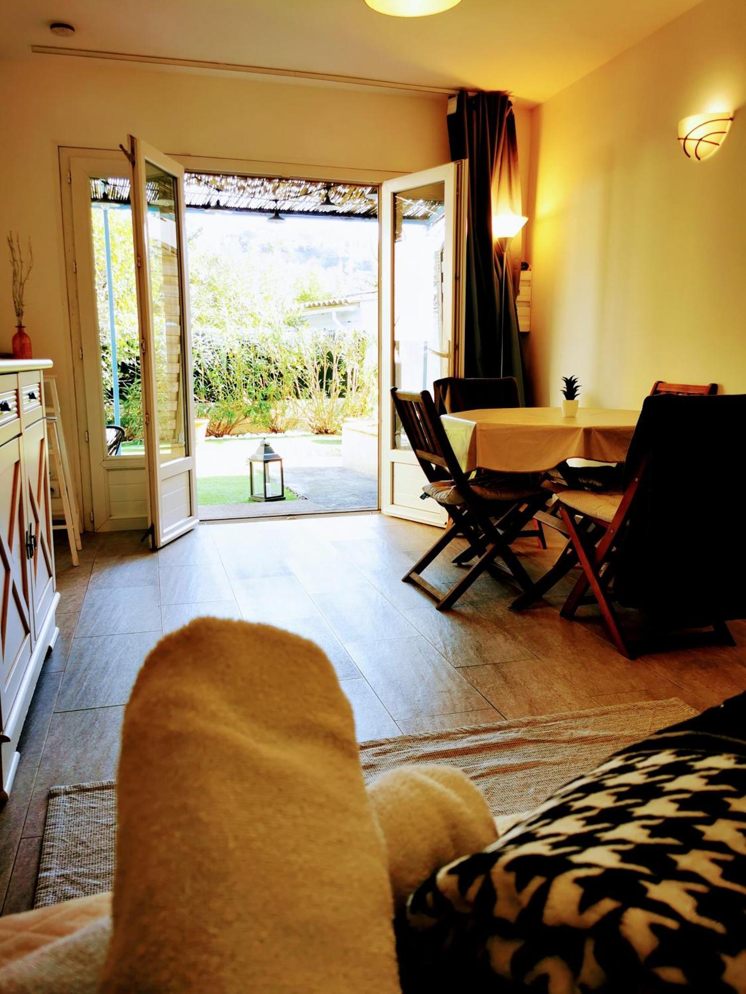 Studio Jardin Privatif 300M De La Plage Sainte-Maxime Exterior photo