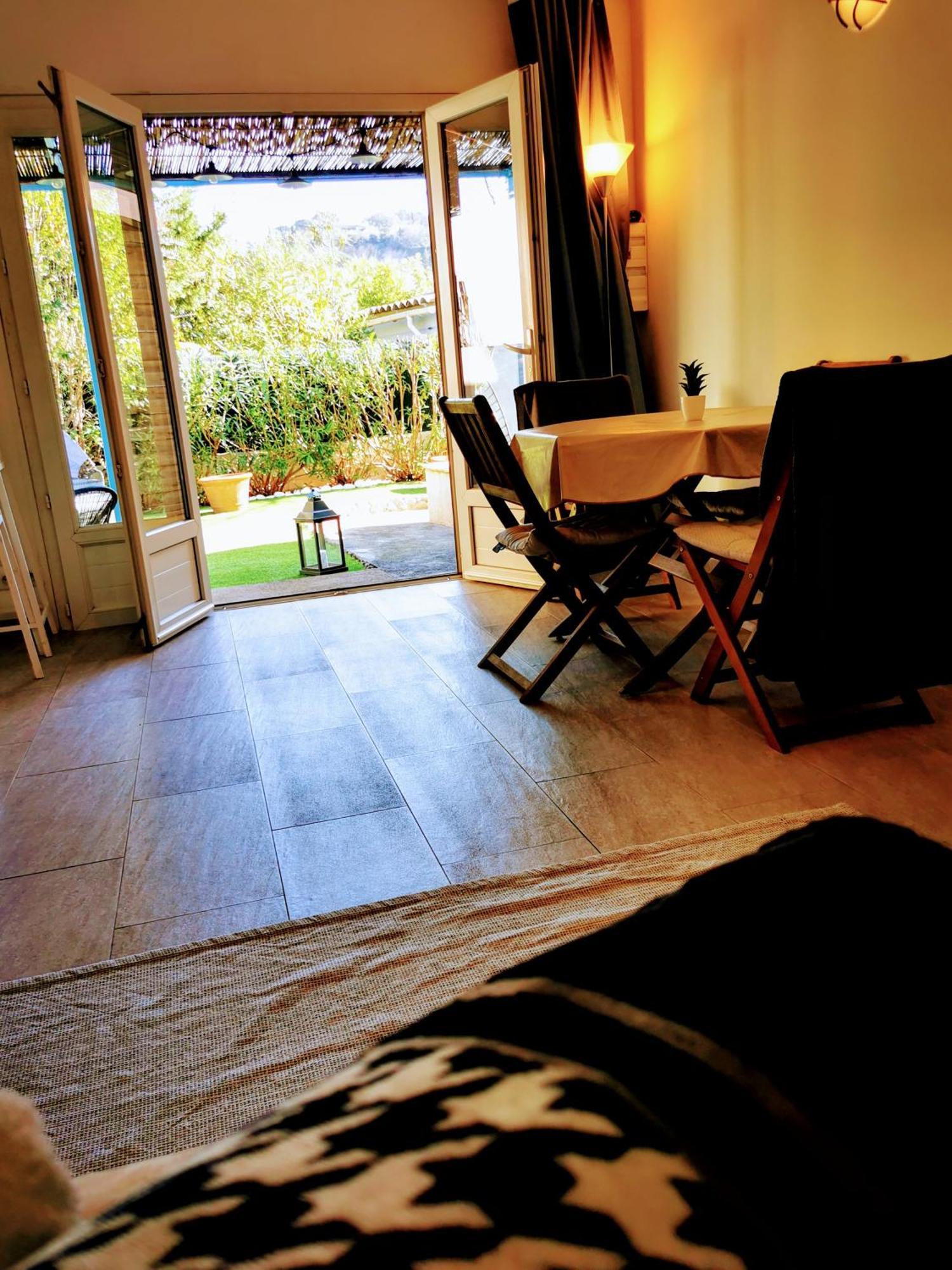 Studio Jardin Privatif 300M De La Plage Sainte-Maxime Exterior photo